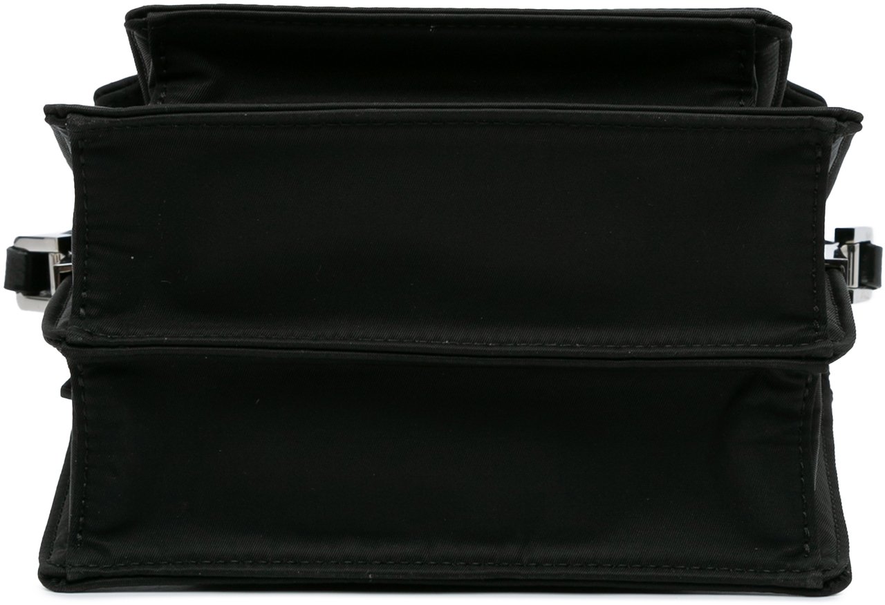 Marni Mini Nylon Trunk Zwart