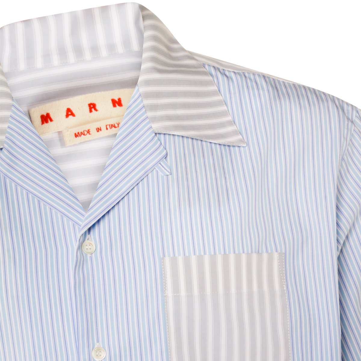 Marni Relaxed Fit Short-Sleeve Shirt with Striped Collar and Pocket Blauw