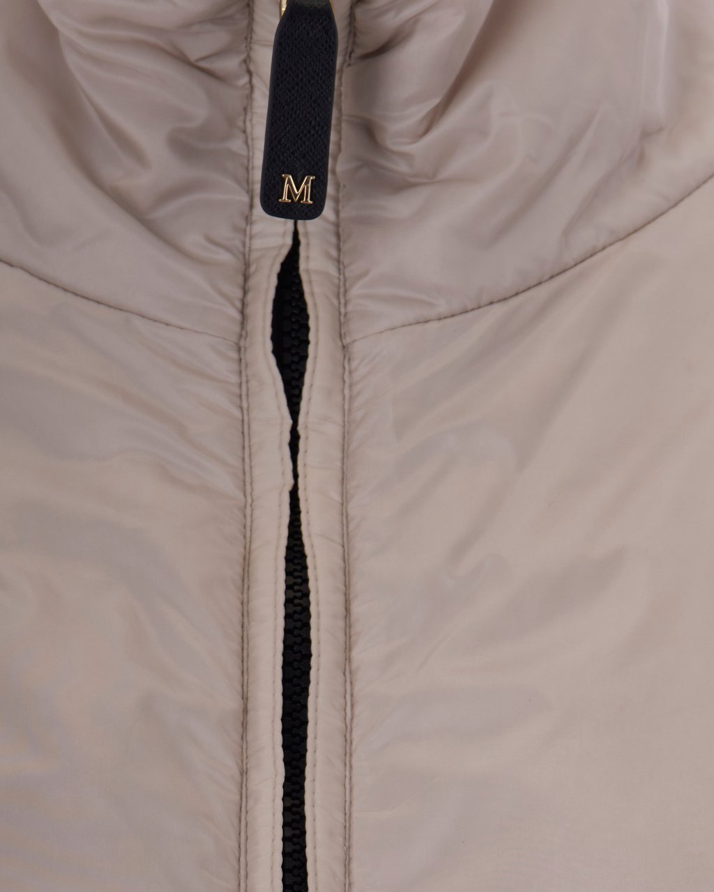 Max Mara Short Padded Jacket With Logo Ribbon Drawstring Roze