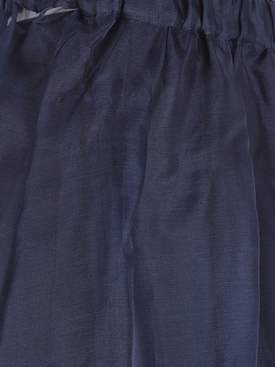 Max Mara Flared Midi Skirt with Pleated Detailing in Silk Zwart