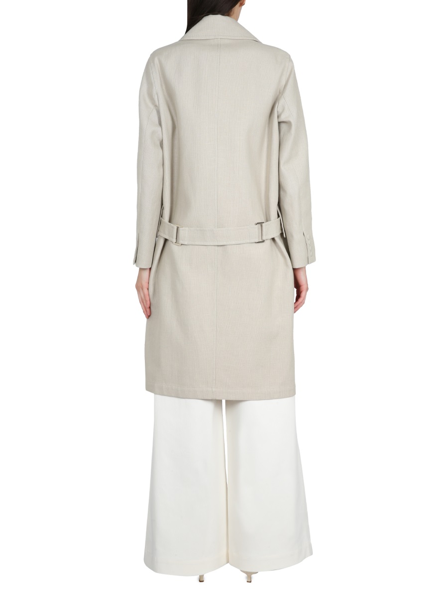 Max Mara Linen Duster with Button Closure and Peaked Lapel Wit