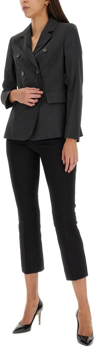 Max Mara Double-Breasted Jacket with Notched Lapels in Virgin Wool Zwart