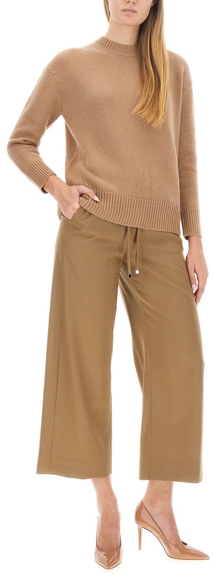 Max Mara Classic Button-Down Shirt in Luxurious Wool-Cashmere Blend Neutraal