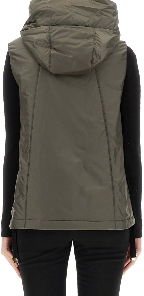 Max Mara Smooth Waterproof Vest With Hood And Zipper Closure Groen