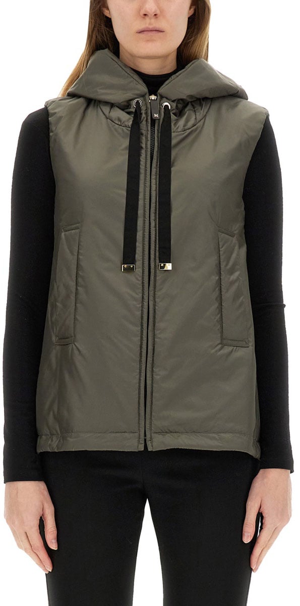 Max Mara Smooth Waterproof Vest With Hood And Zipper Closure Groen
