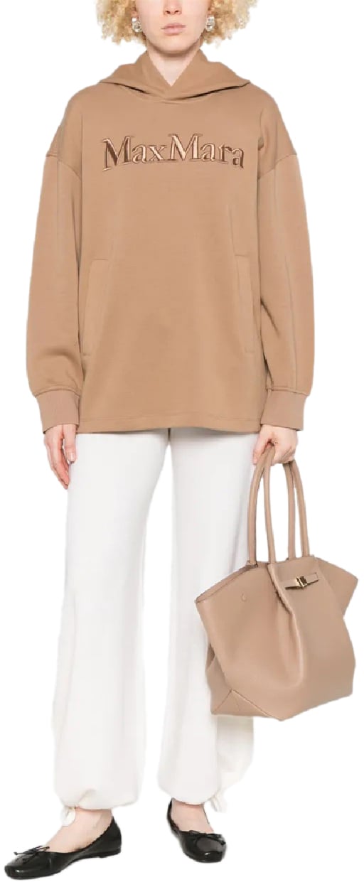 Max Mara nigeria divers Divers