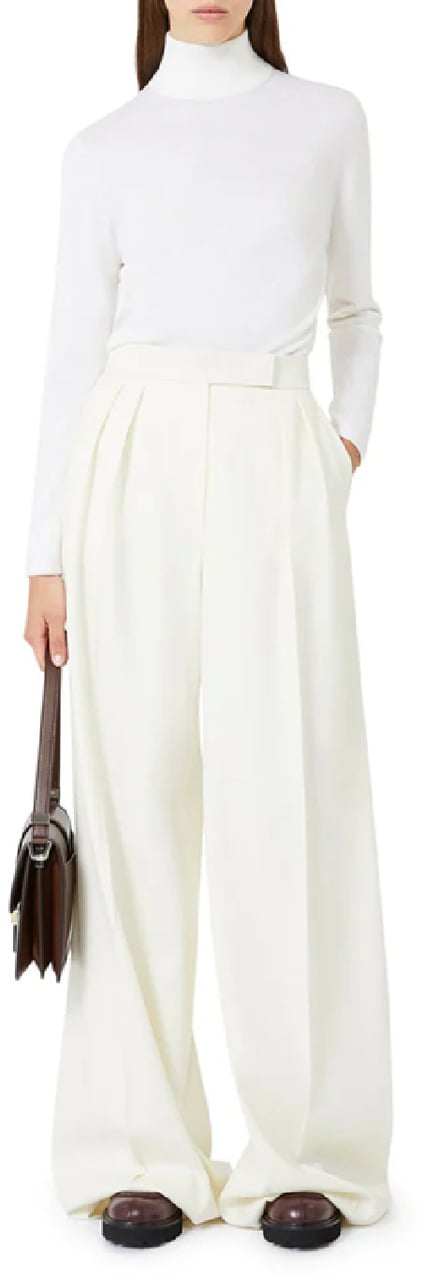 Max Mara meana divers Divers