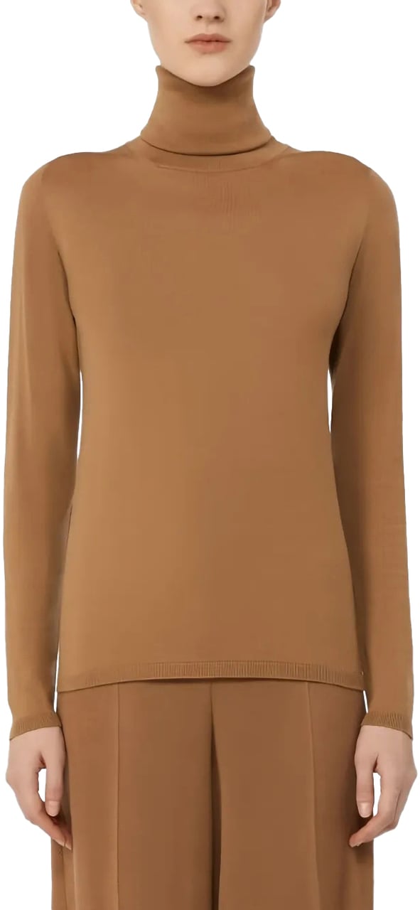 Max Mara saluto divers Divers