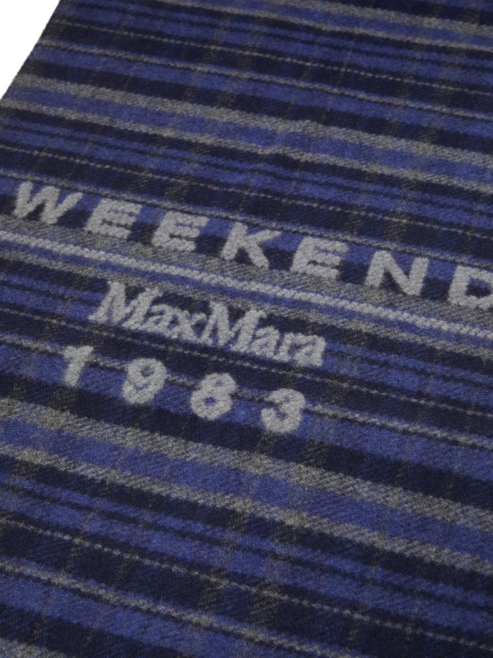 Max Mara Scarfs Blu Marino Blauw