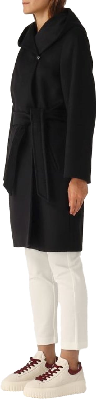 Max Mara Coats Blue Blauw