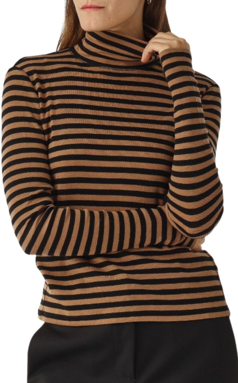 Max Mara Top Divers Divers