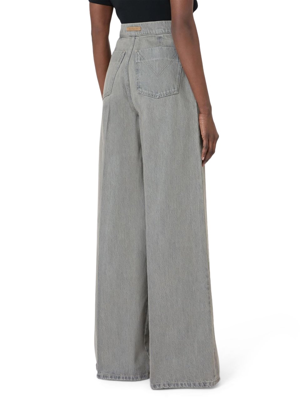 Max Mara High-Waisted Wide-Leg Denim Pants with Vintage Wash Grijs