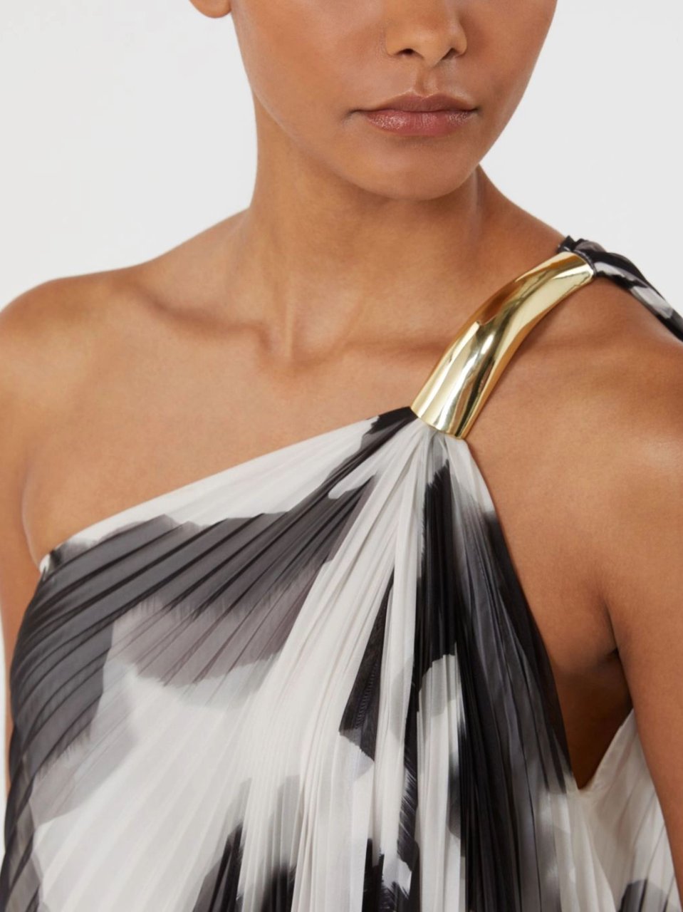Max Mara Black White Pleated One-Shoulder Dress Wit