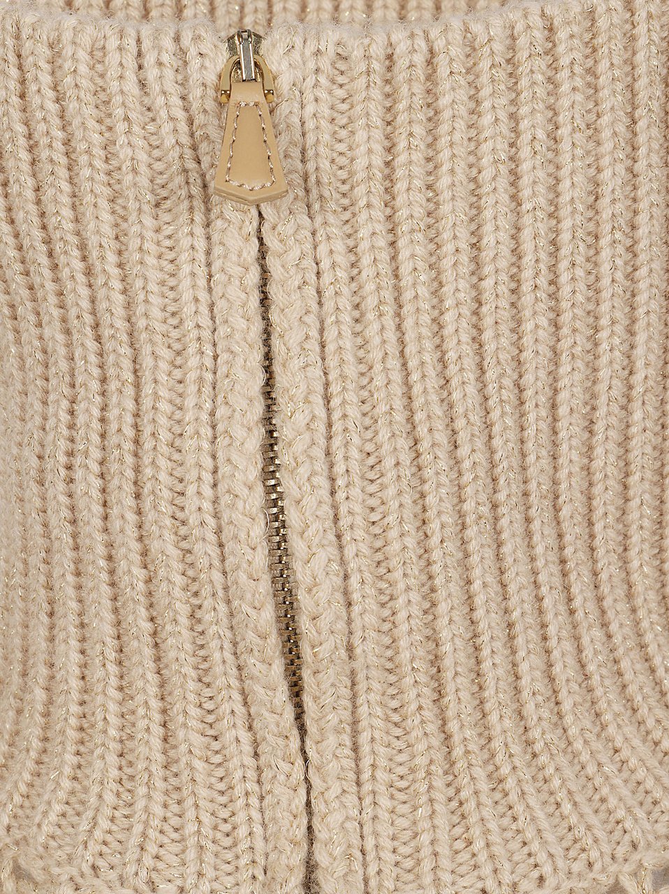 Max Mara Cropped Sweater with Textured Knit and High Ribbed Collar Neutraal