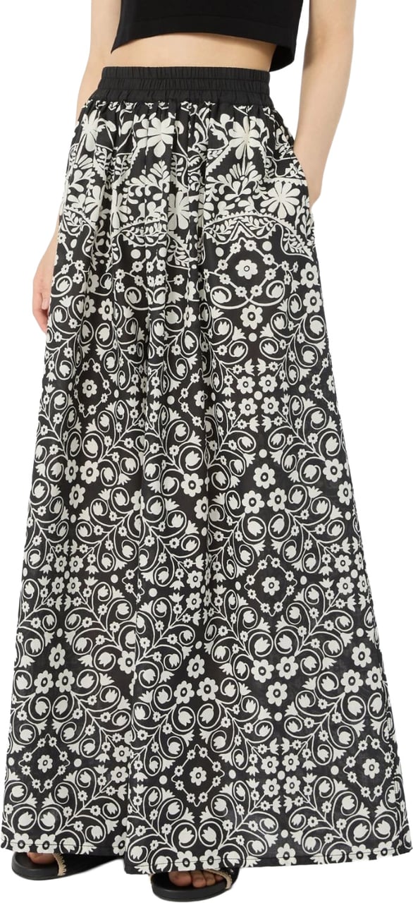 Max Mara Rtw Nero Ornamentale Zwart