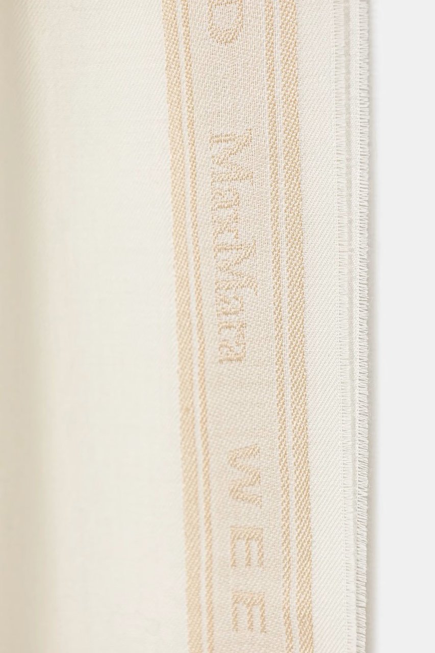Max Mara Scarfs Bianco Avorio Wit