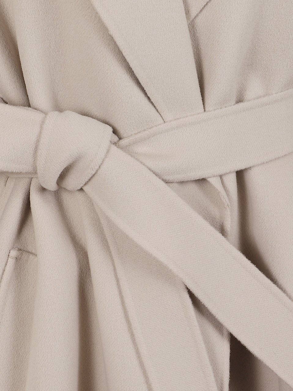 Max Mara Fluid Silhouette Long Robe Coat With Removable Belt Neutraal