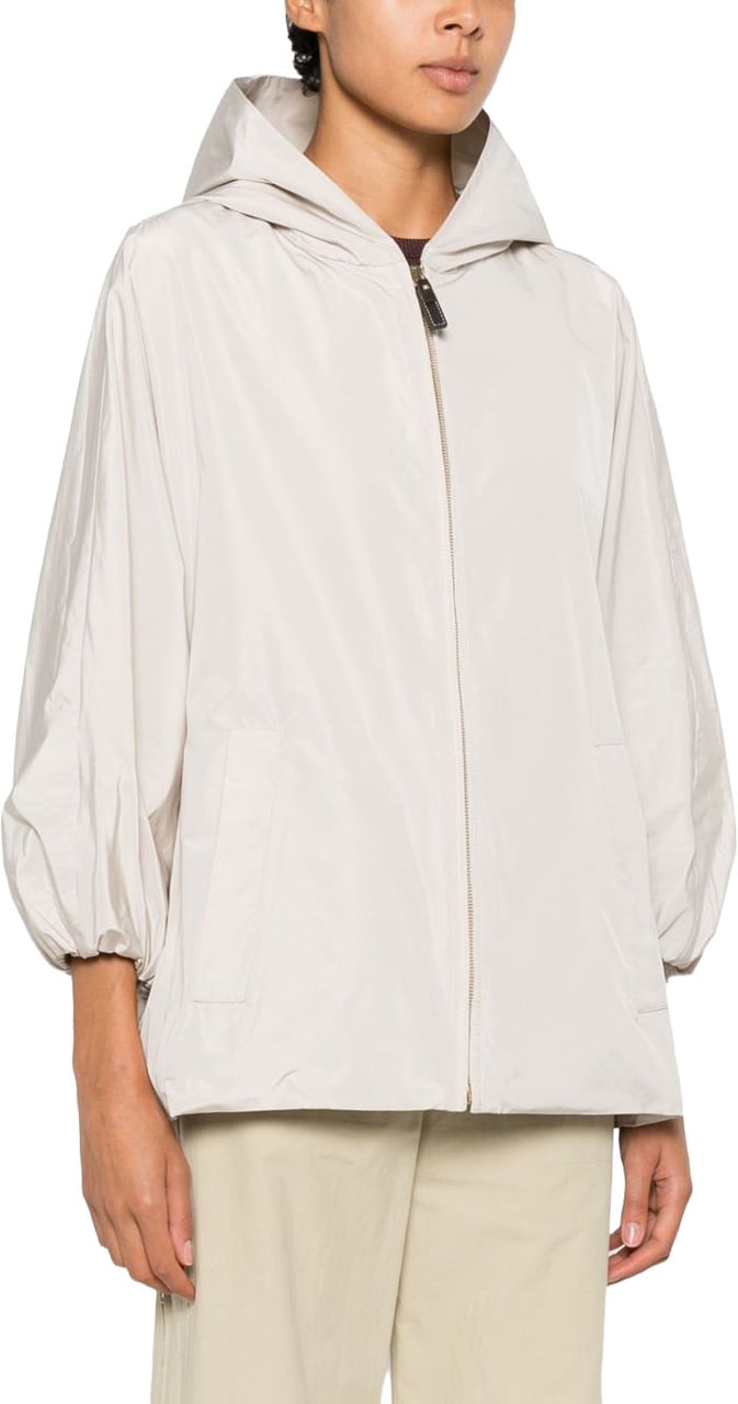 Max Mara Sweaters Beige Wit