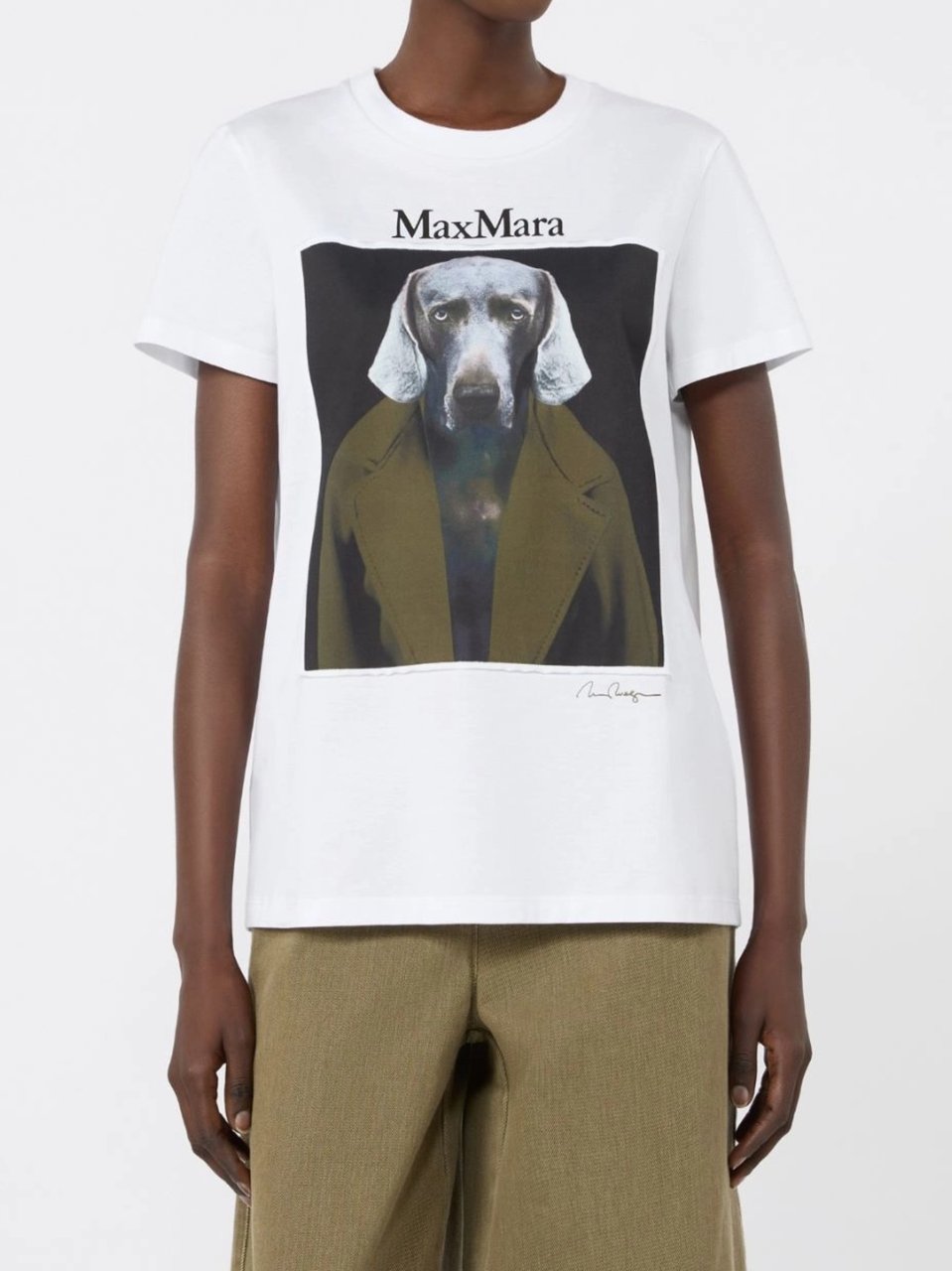 Max Mara Graphic Print White T-Shirt with Relaxed Fit Wit