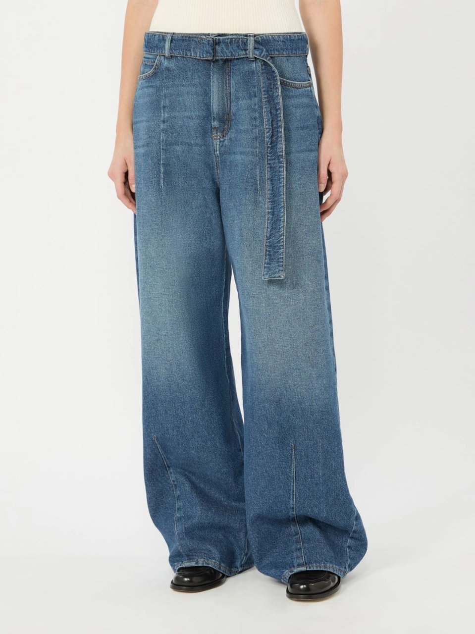 Max Mara Wide-Leg Denim Pants with High Waist and Fabric Belt Blauw