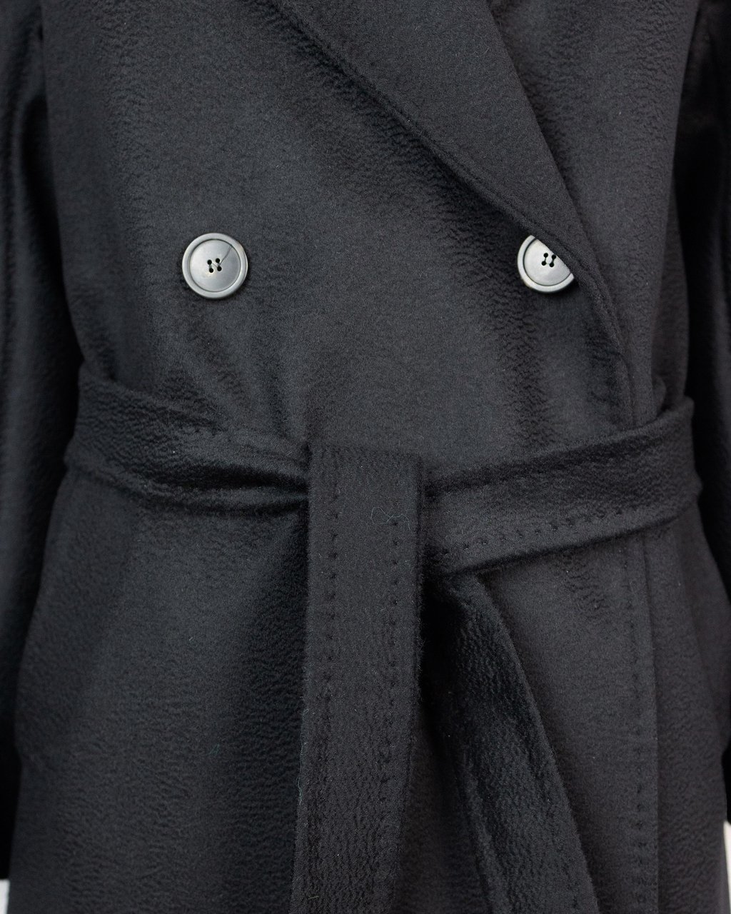 Max Mara Double-Breasted Black Wool Coat With Tailored Design Zwart