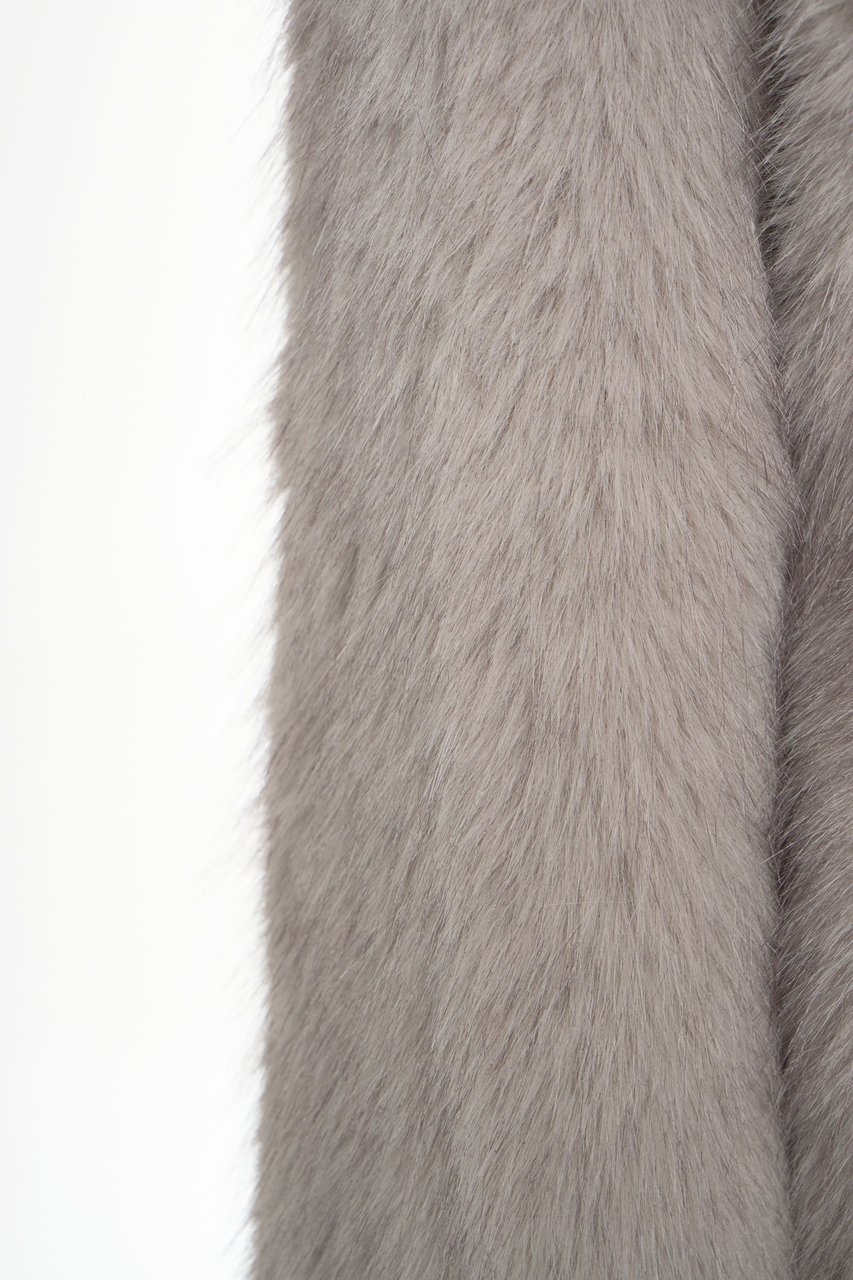 Max Mara Cappotto in ecopelliccia 'Eros' Grijs