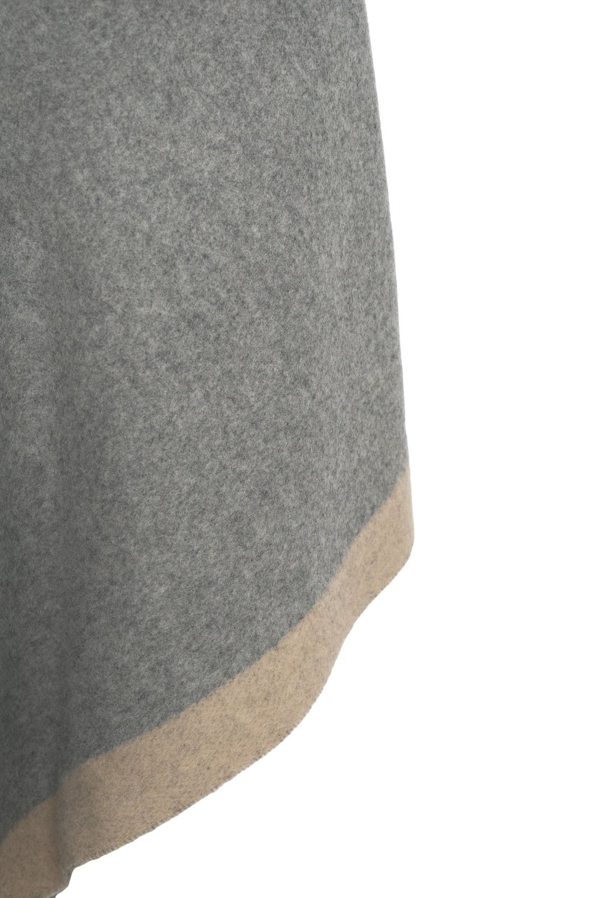 Max Mara Mantle fringe details Beige