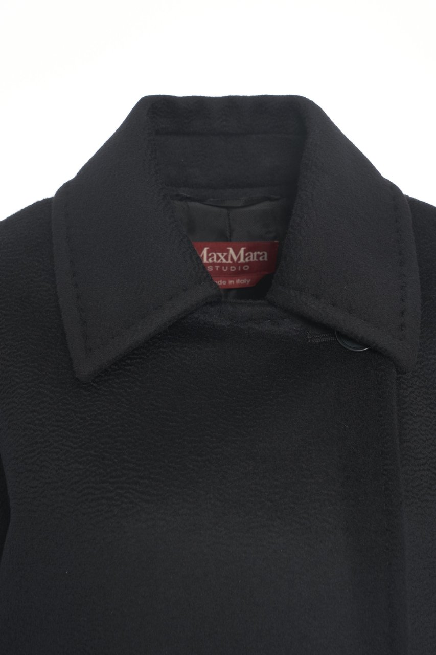 Max Mara Virgin wool coat 'Pausa' Zwart