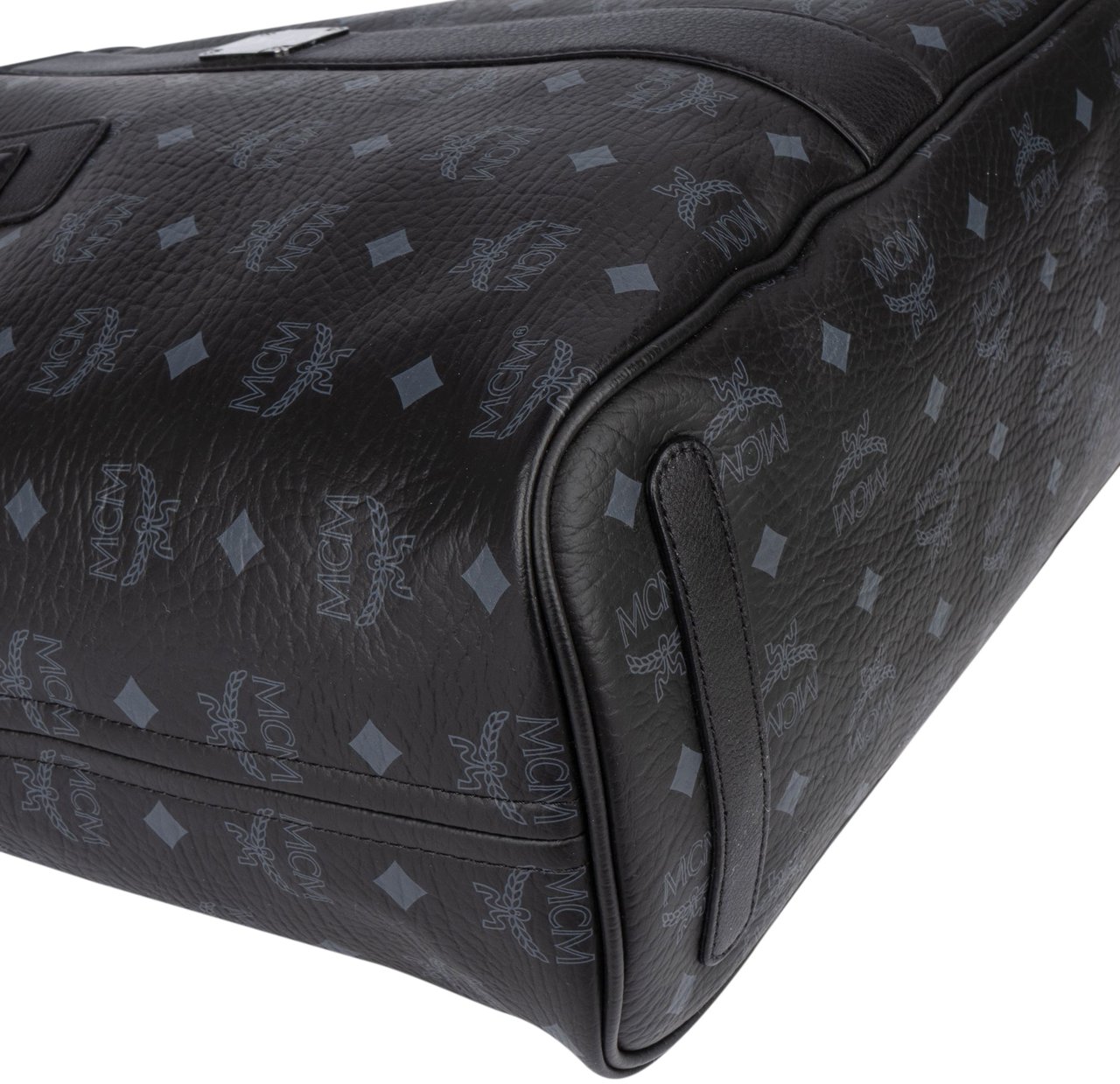 MCM MCM Black Visetos Monogram Liz Reversible Shoulder Bag Zwart