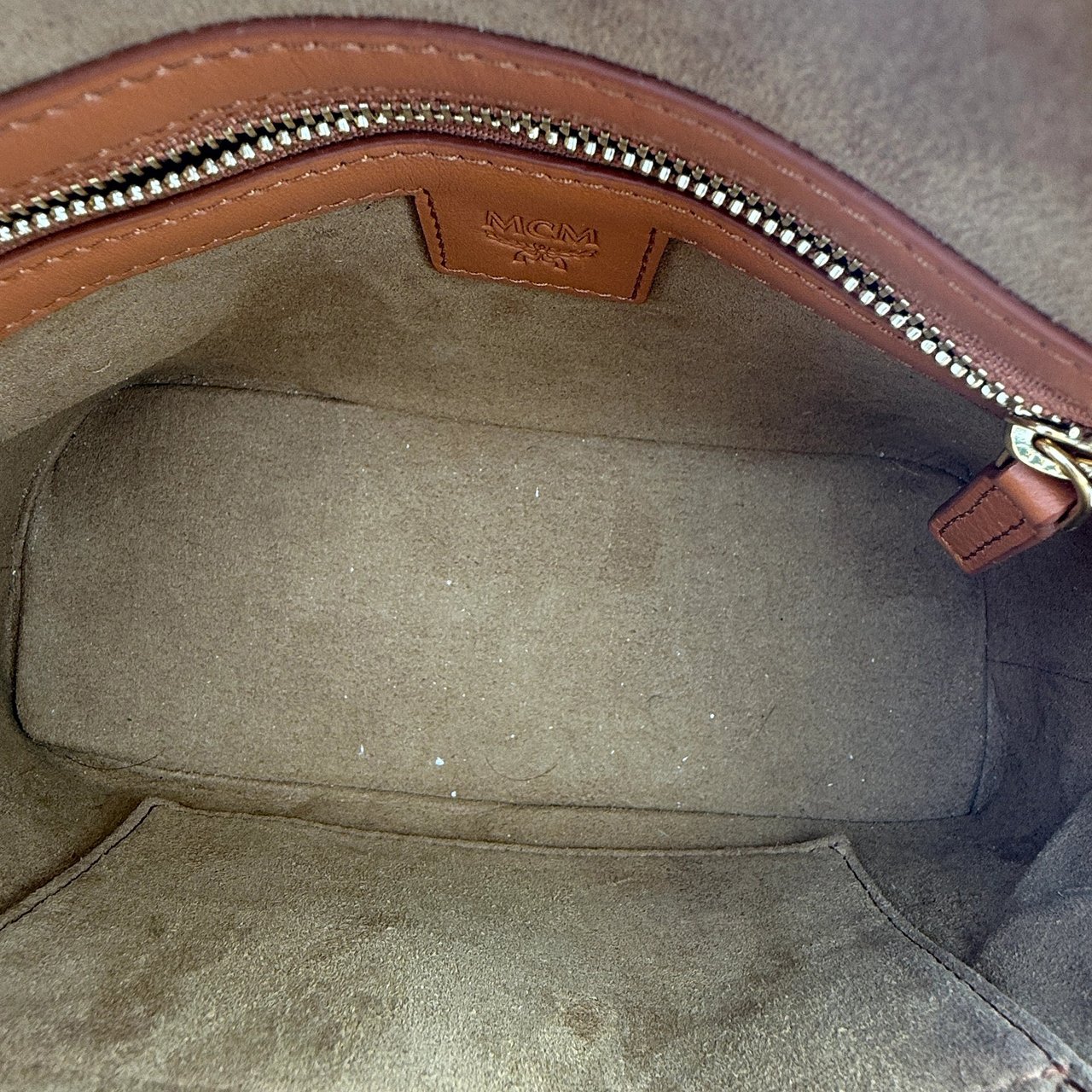 MCM MCM Tracy Tote Bag Small Brown / like new Bruin