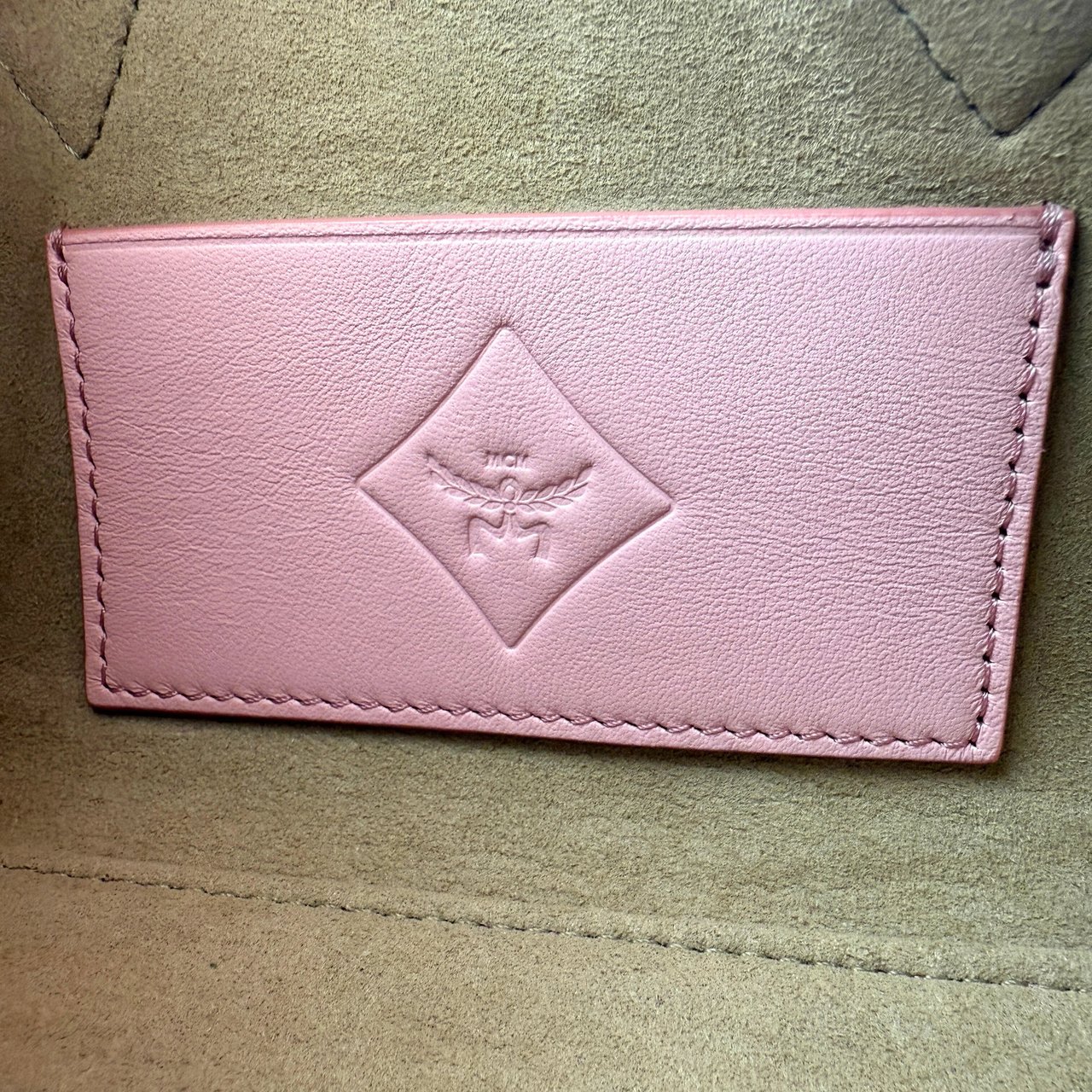 MCM MCM Ella Boston Bag Mini Rosa / neuwertig Roze