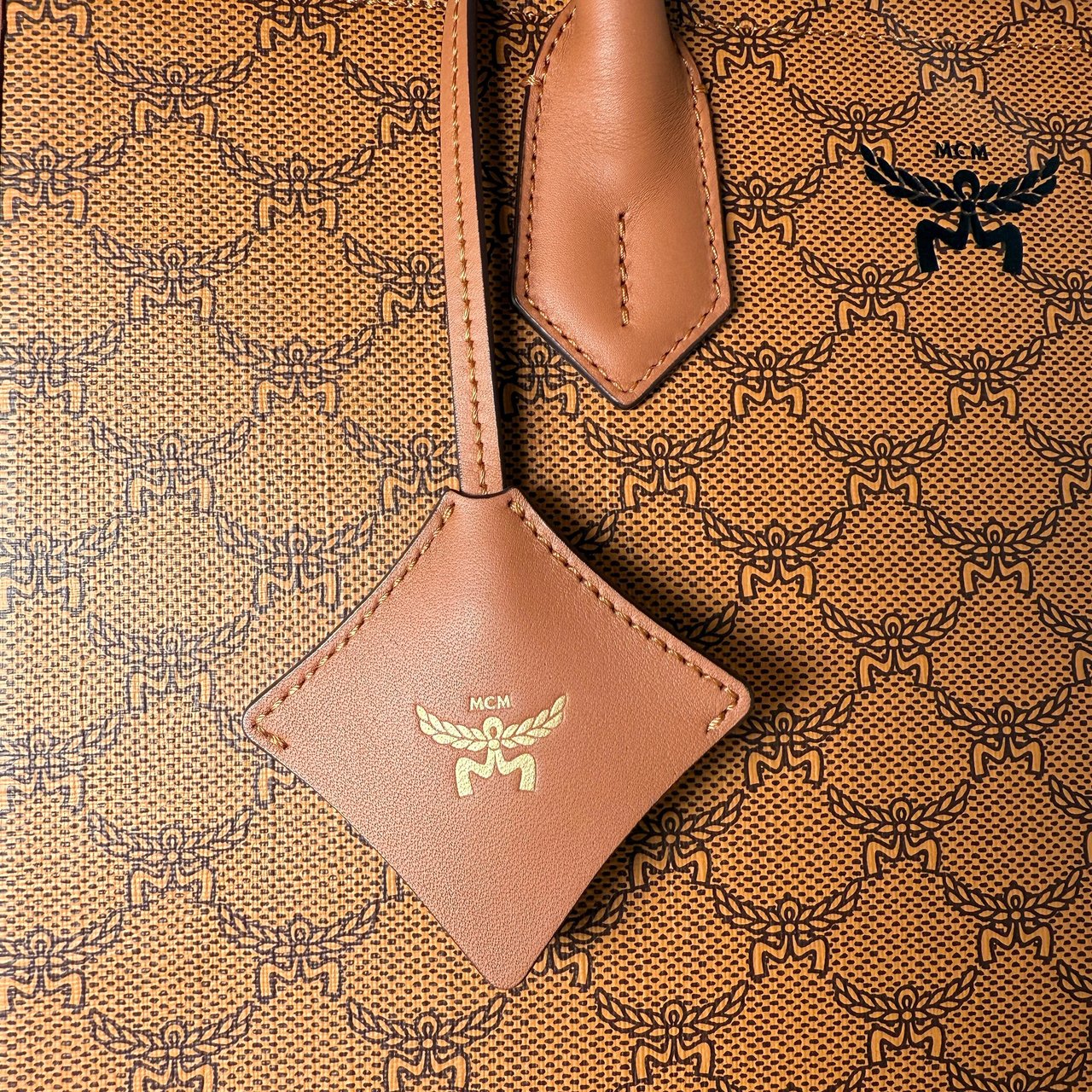 MCM MCM Himmel Tote Bag in Lauretos-Canvas Cognac / neuwertig Bruin