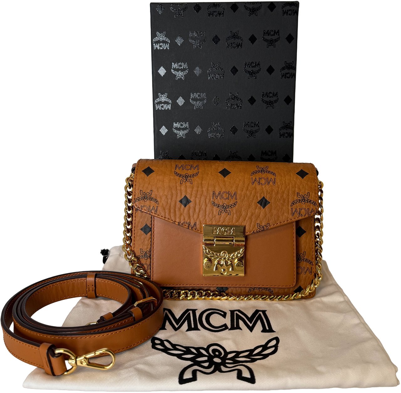 MCM Patricia Crossbody-Tasche in Visetos / neuwertig Bruin