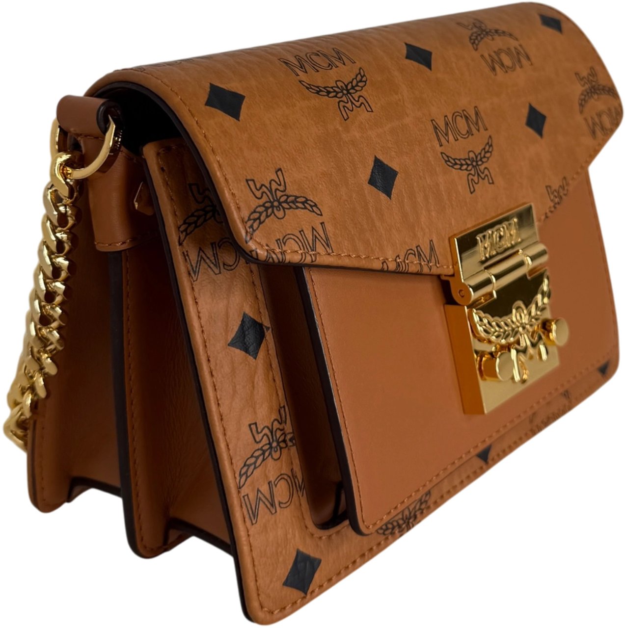 MCM Patricia Crossbody-Tasche in Visetos / neuwertig Bruin