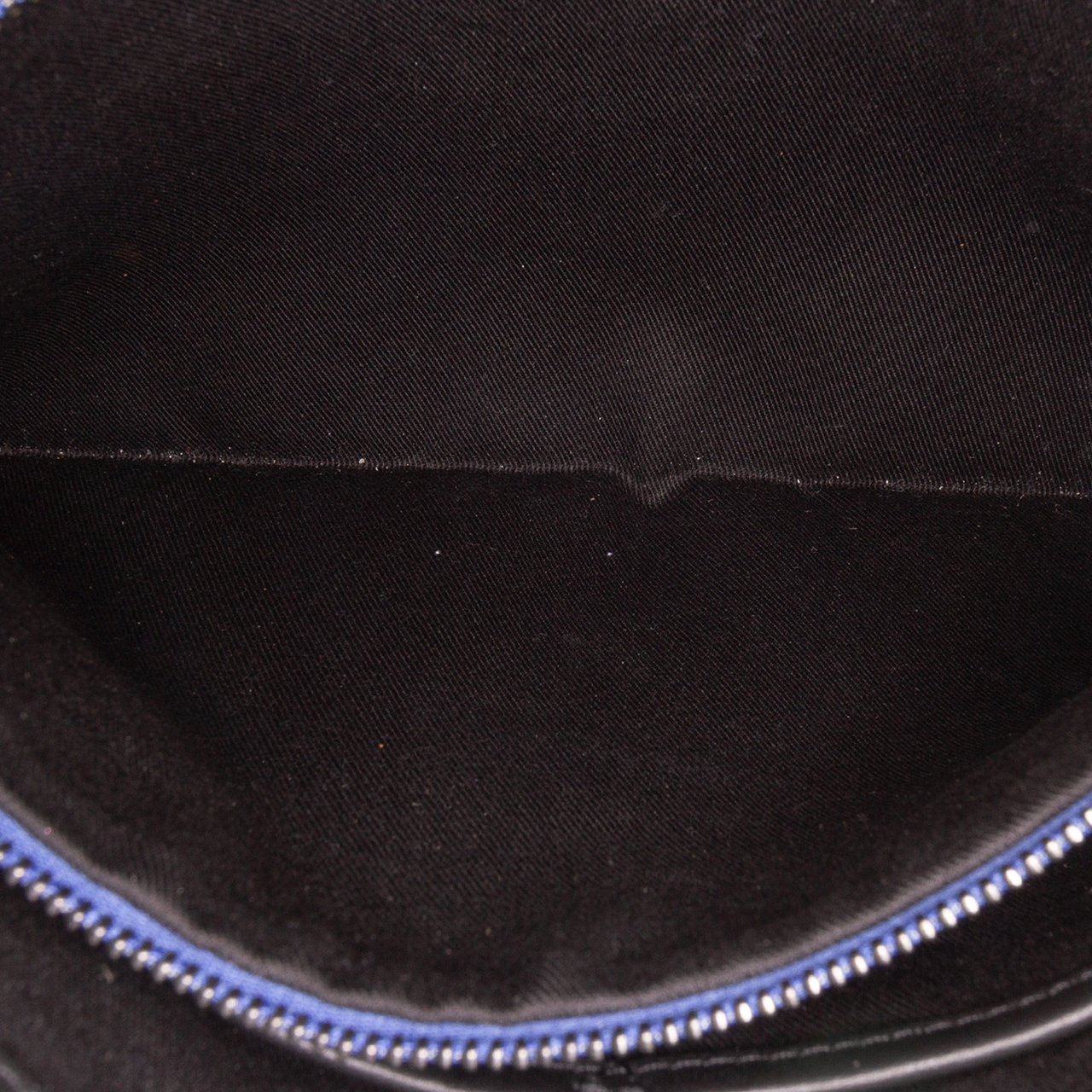 MCM Sambypen Haru Henry Kaiser Visetos Coated Canvas Clutch Zwart