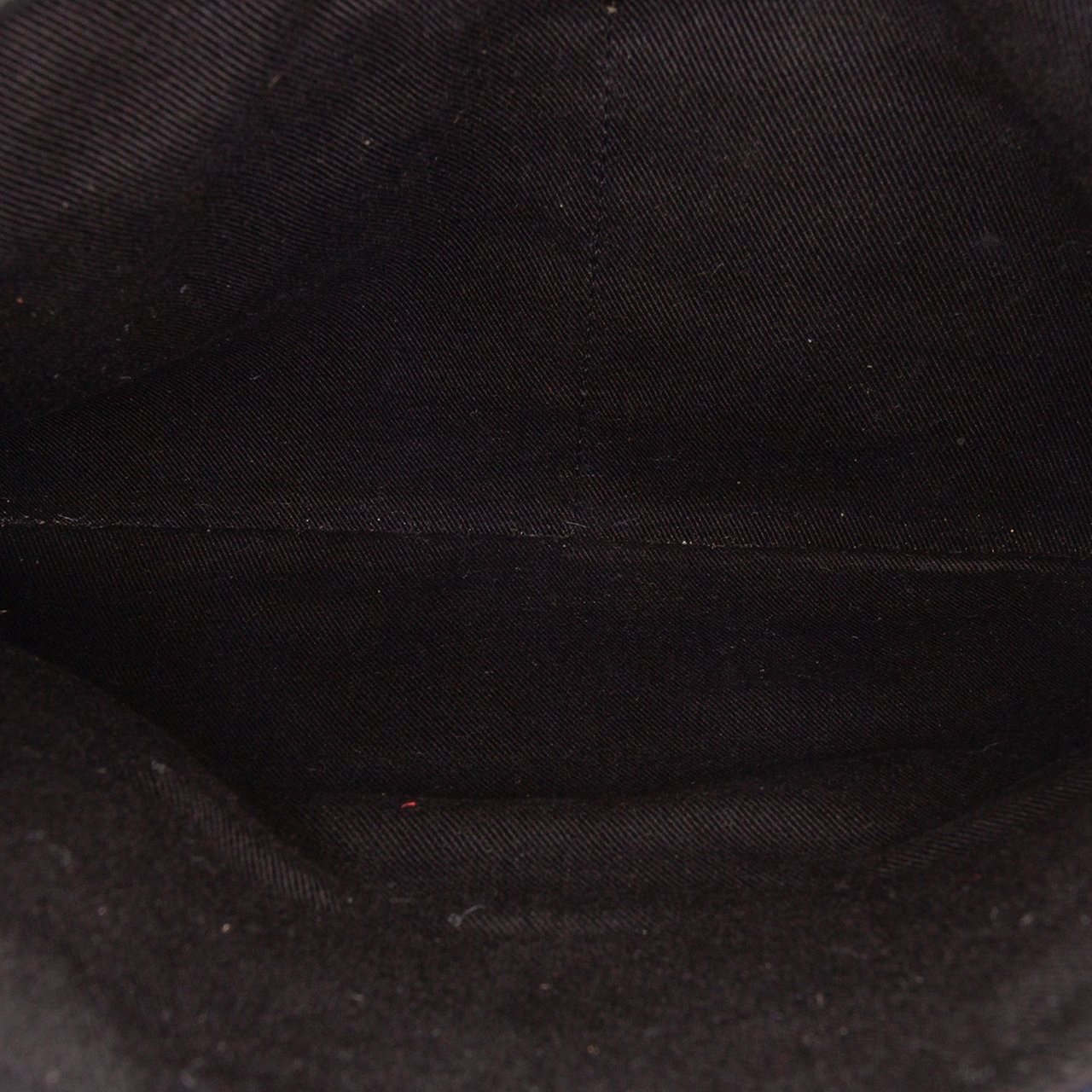 MCM Sambypen Haru Henry Kaiser Visetos Coated Canvas Clutch Zwart