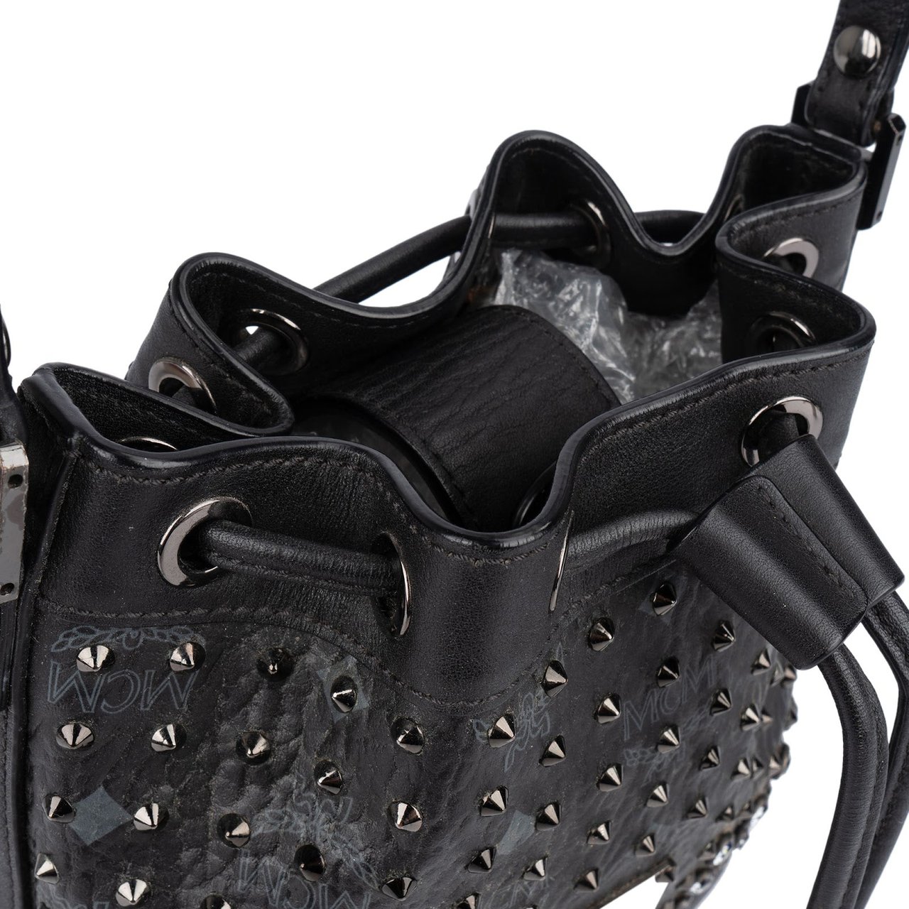 MCM Black Monogram Visetos Studded Crystal Small Bucket Crossbody Bag Zwart