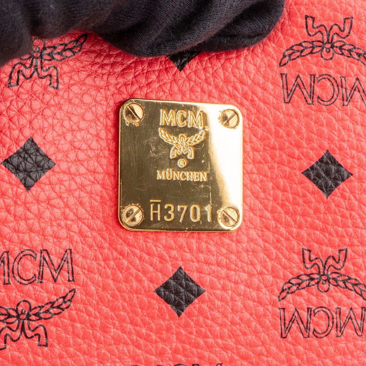 MCM Monogram Visetos Stark Side Studs Backpack Rood