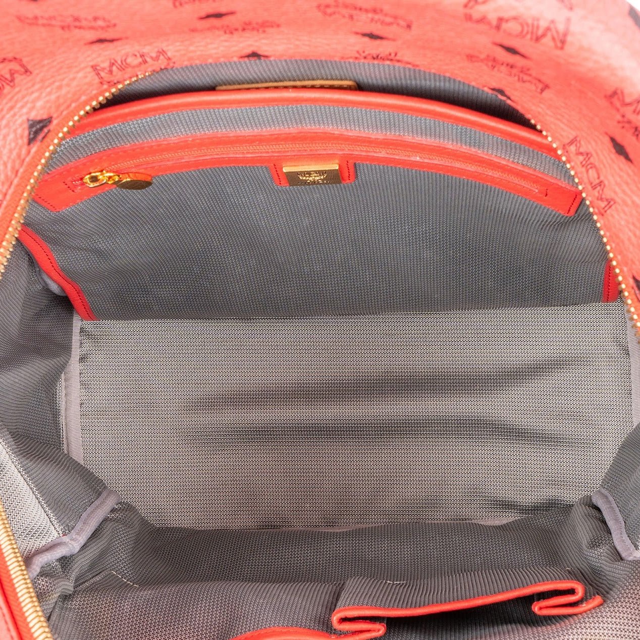 MCM Monogram Visetos Stark Side Studs Backpack Rood