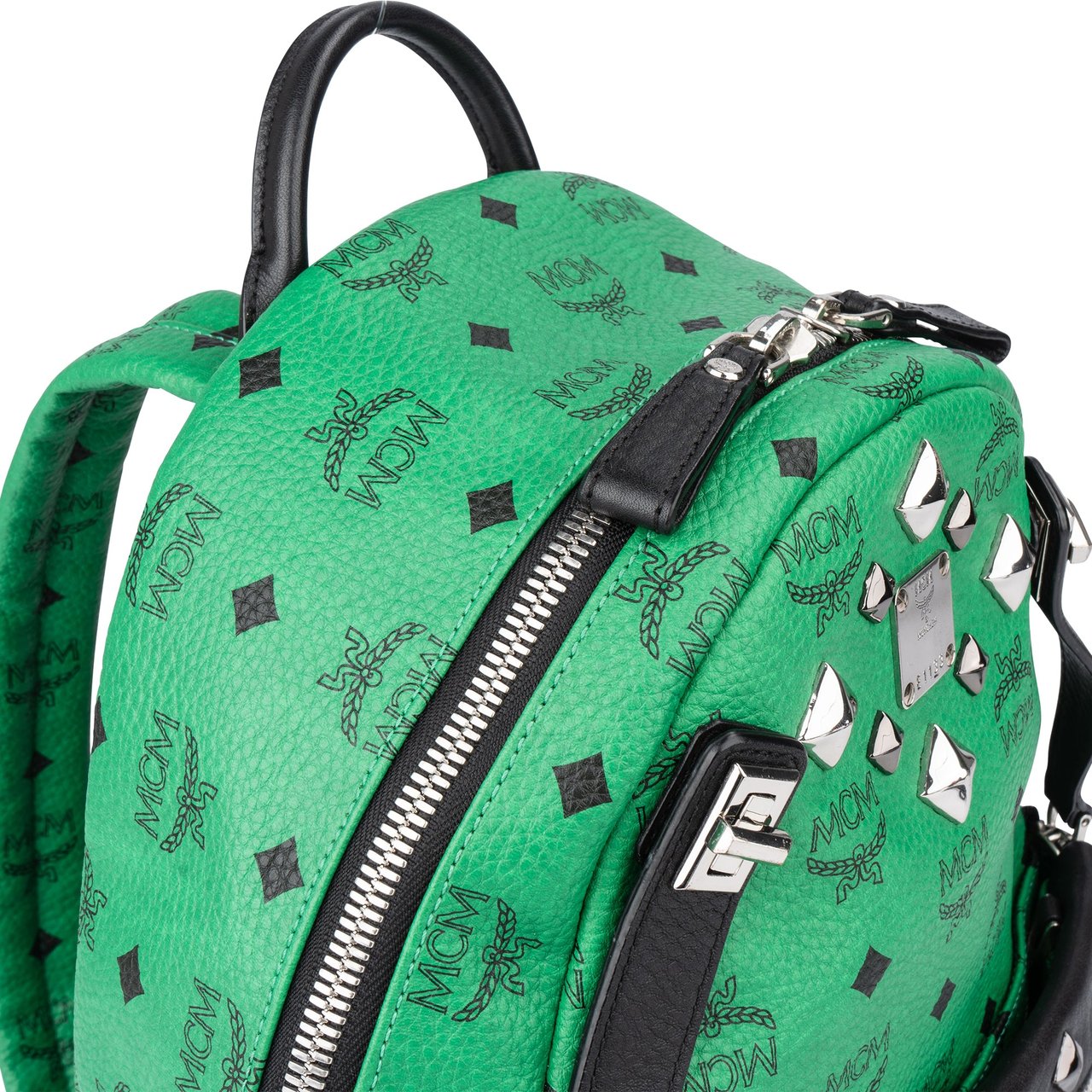 MCM MCM Green Visetos Monogram Spikes 2 in 1 Backpack Groen