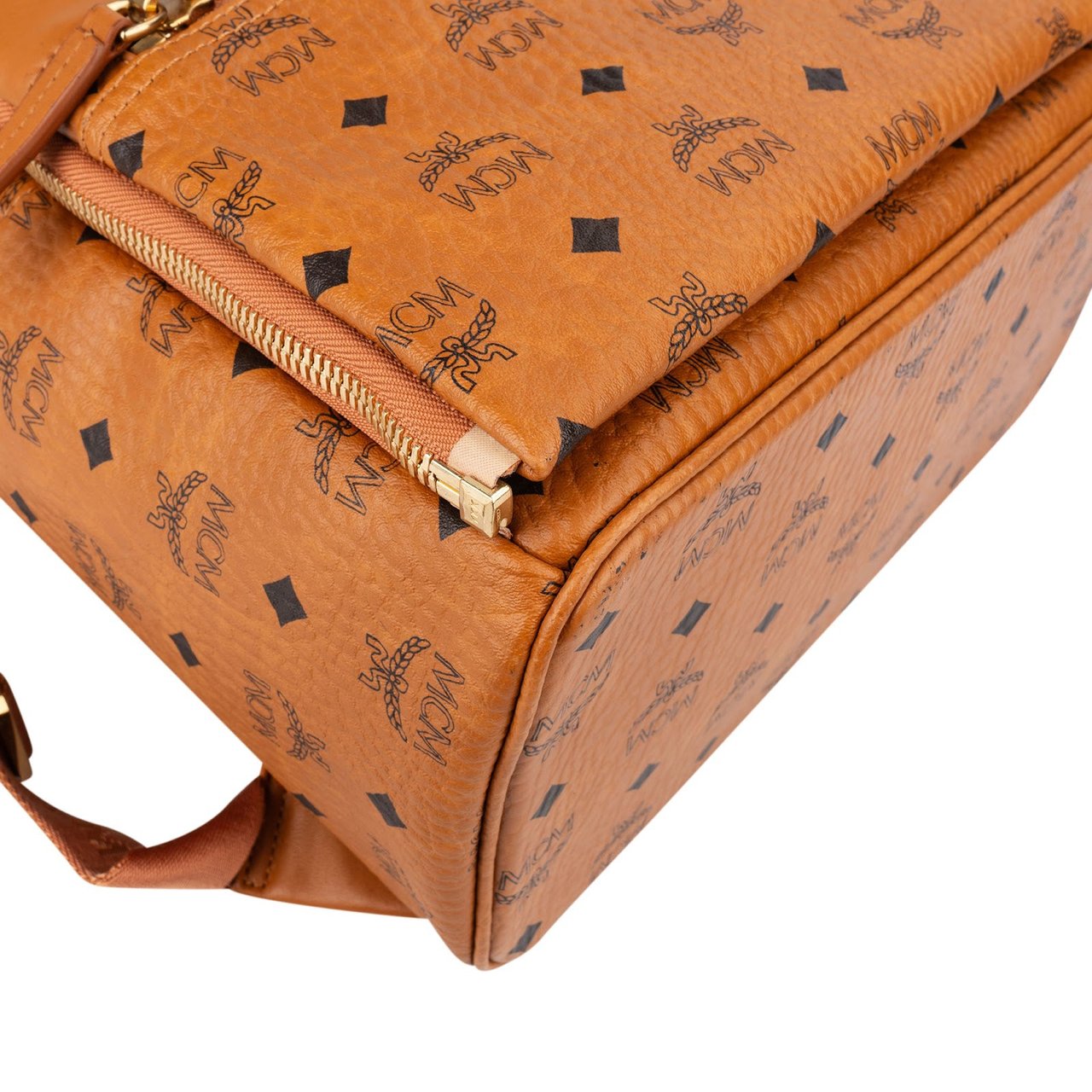 MCM Visetos Monogram Stark Side Studs 2 in 1 Backpack Bruin