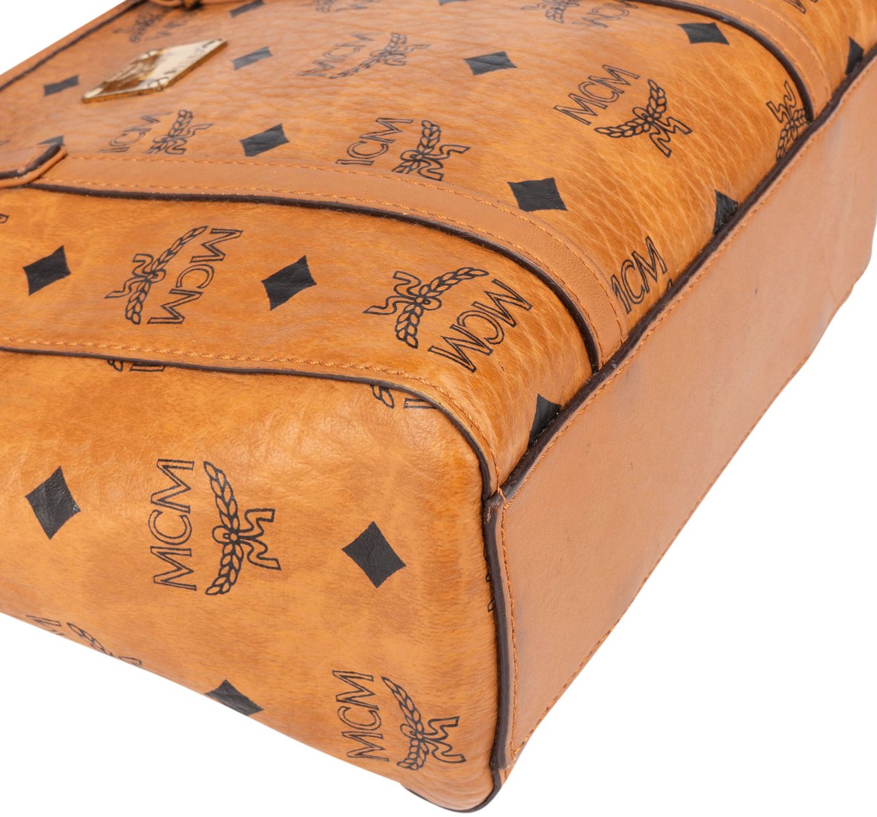 MCM MCM Visetos Monogram Toni Hanbag Bruin