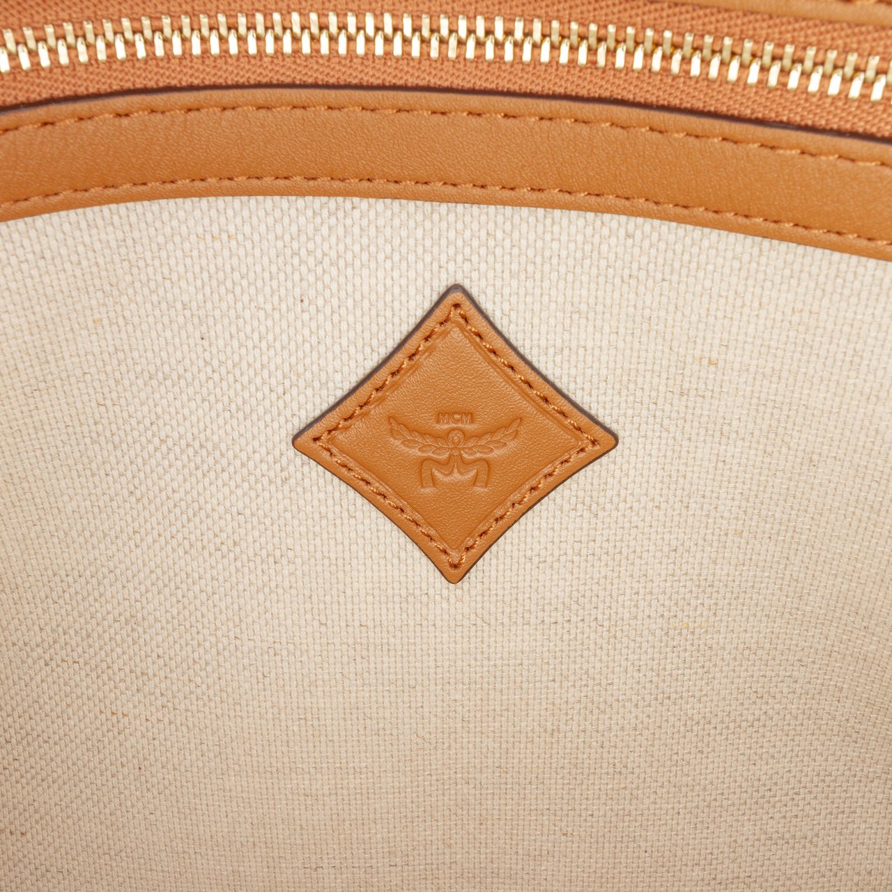 MCM Medium Lauretos Coated Canvas Himmel Wristlet Zip Pouch Bruin