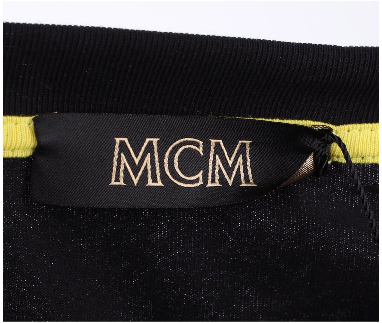 MCM Black Cotton T-Shirt With Iconic Logo Zwart
