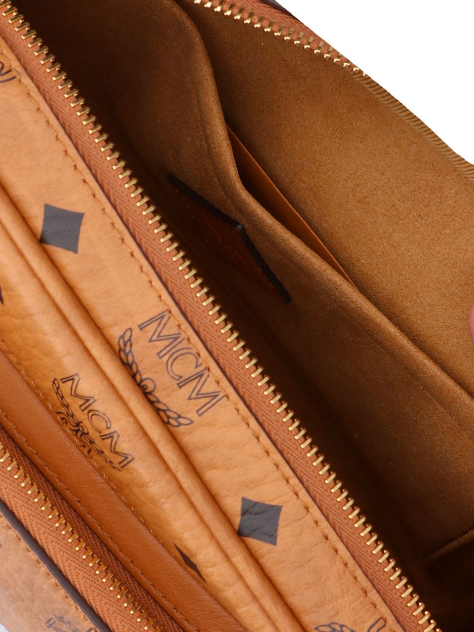 MCM Brown Aren Visetos Fabric Shoulder Bag Bruin