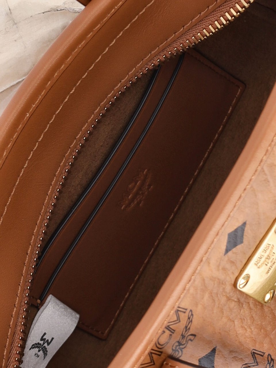 MCM Brown Toni Visetos Canvas Tote Bag Bruin