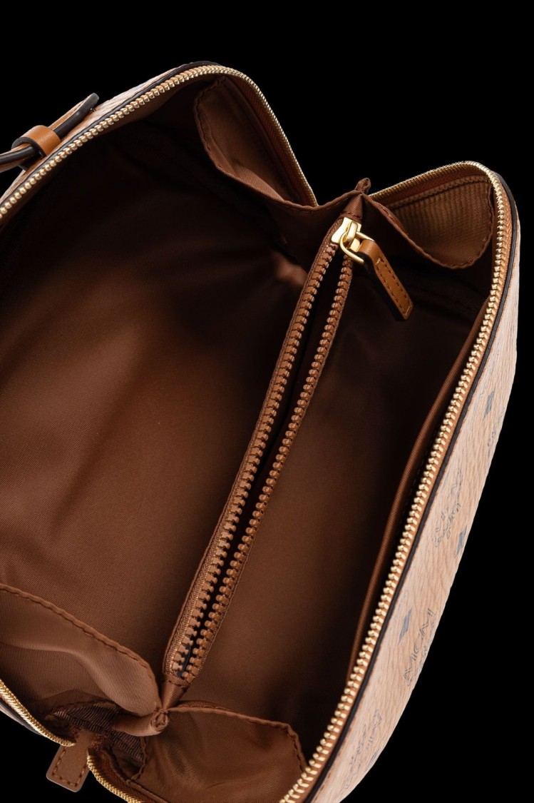 MCM Structured Brown Bag With Clean Lines And Functional Design Bruin