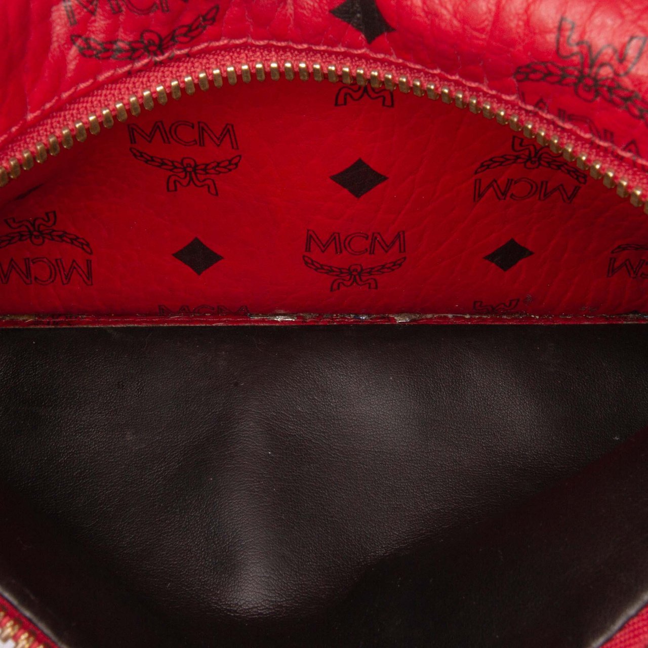 MCM Medium Studded Visetos Coated Canvas Stark Backpack Rood