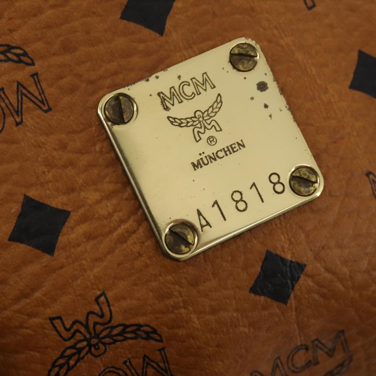 MCM Vicetos logogram boston 40 Bruin