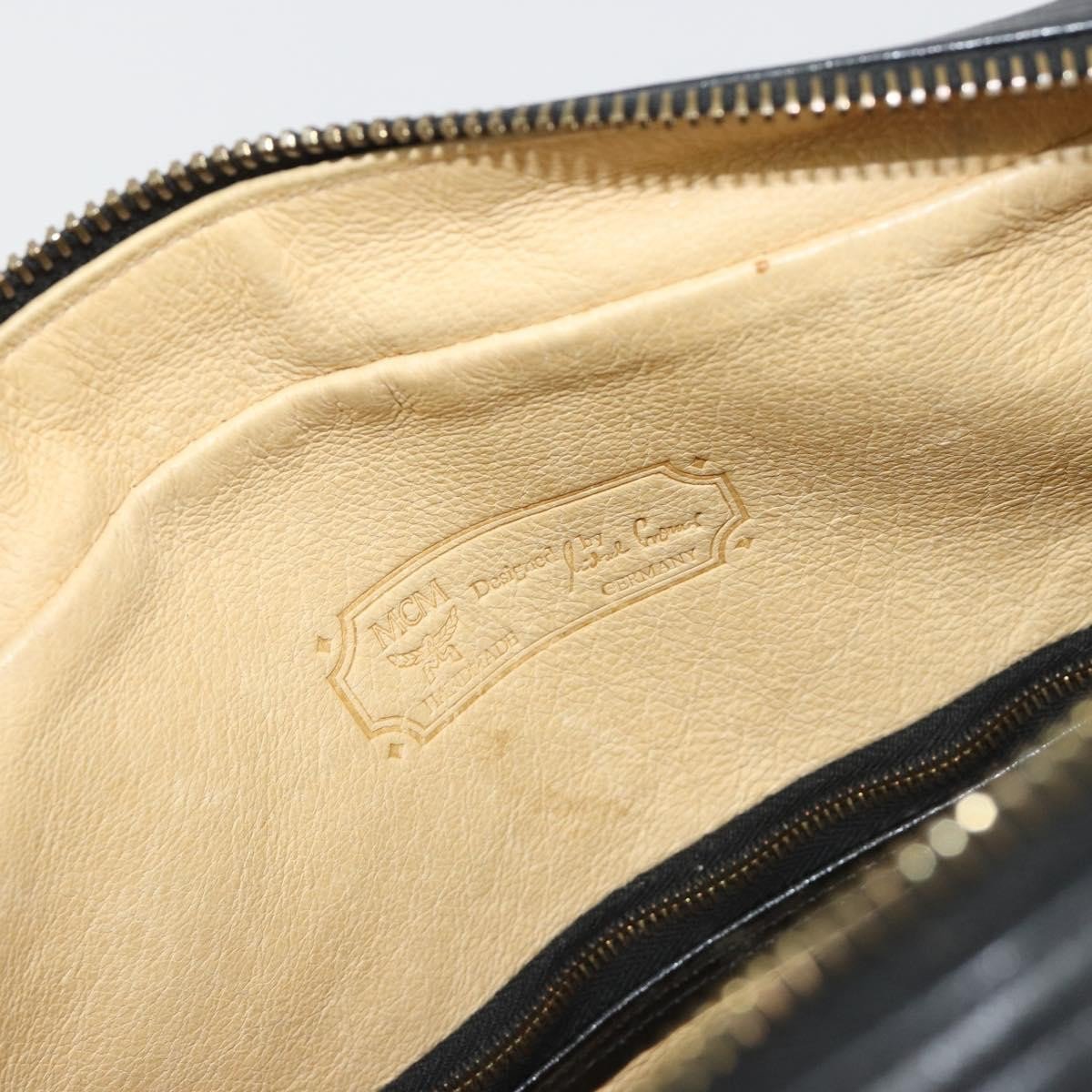MCM Vintage Vicetos PVC Leather Zwart